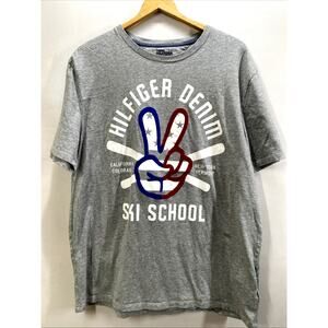 Tommy Hilfiger Denim Ski Club Gray Graphic T-Shirt Men’s XL 46-48 Chest